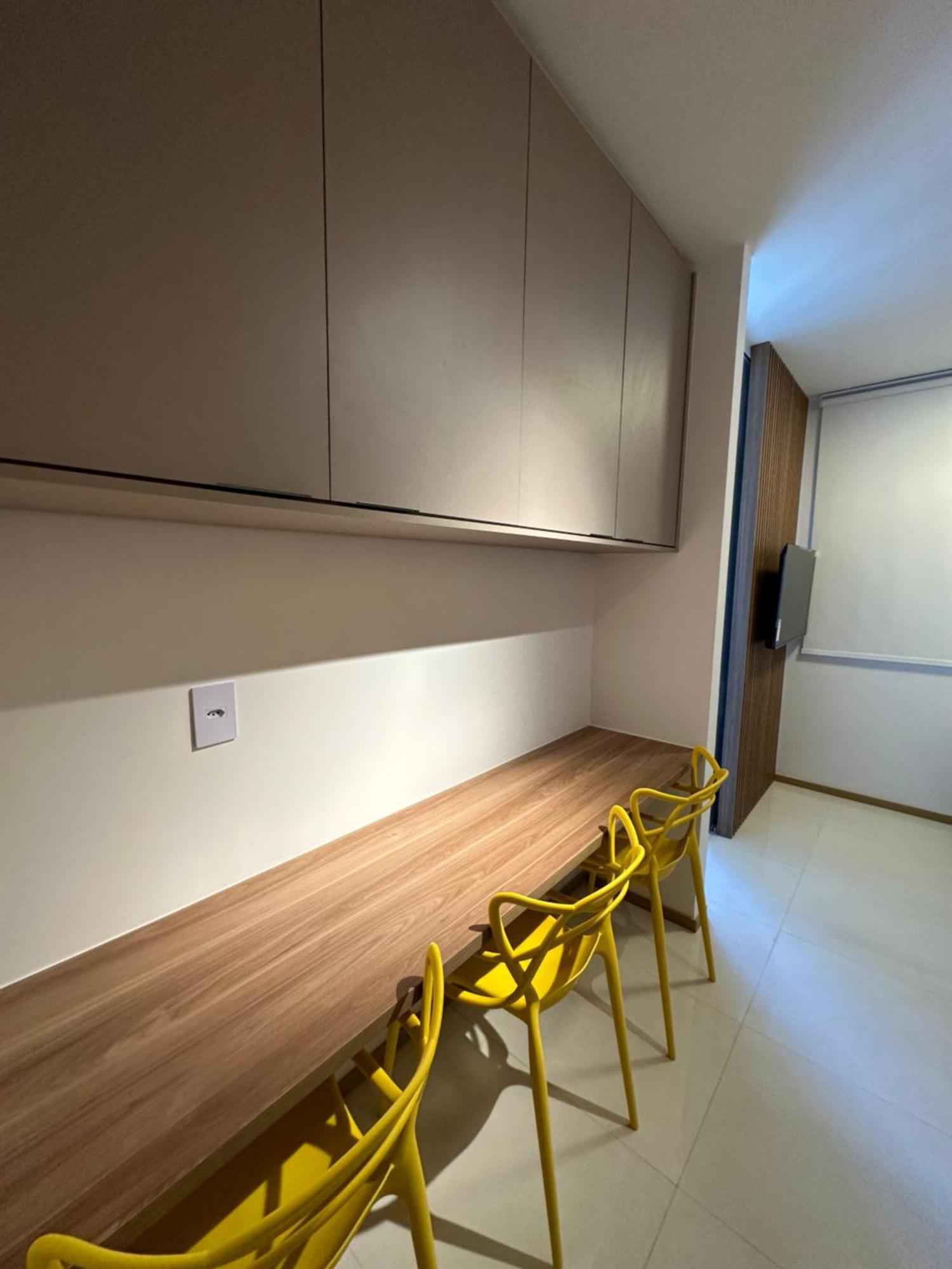 Apartment 1/4 *