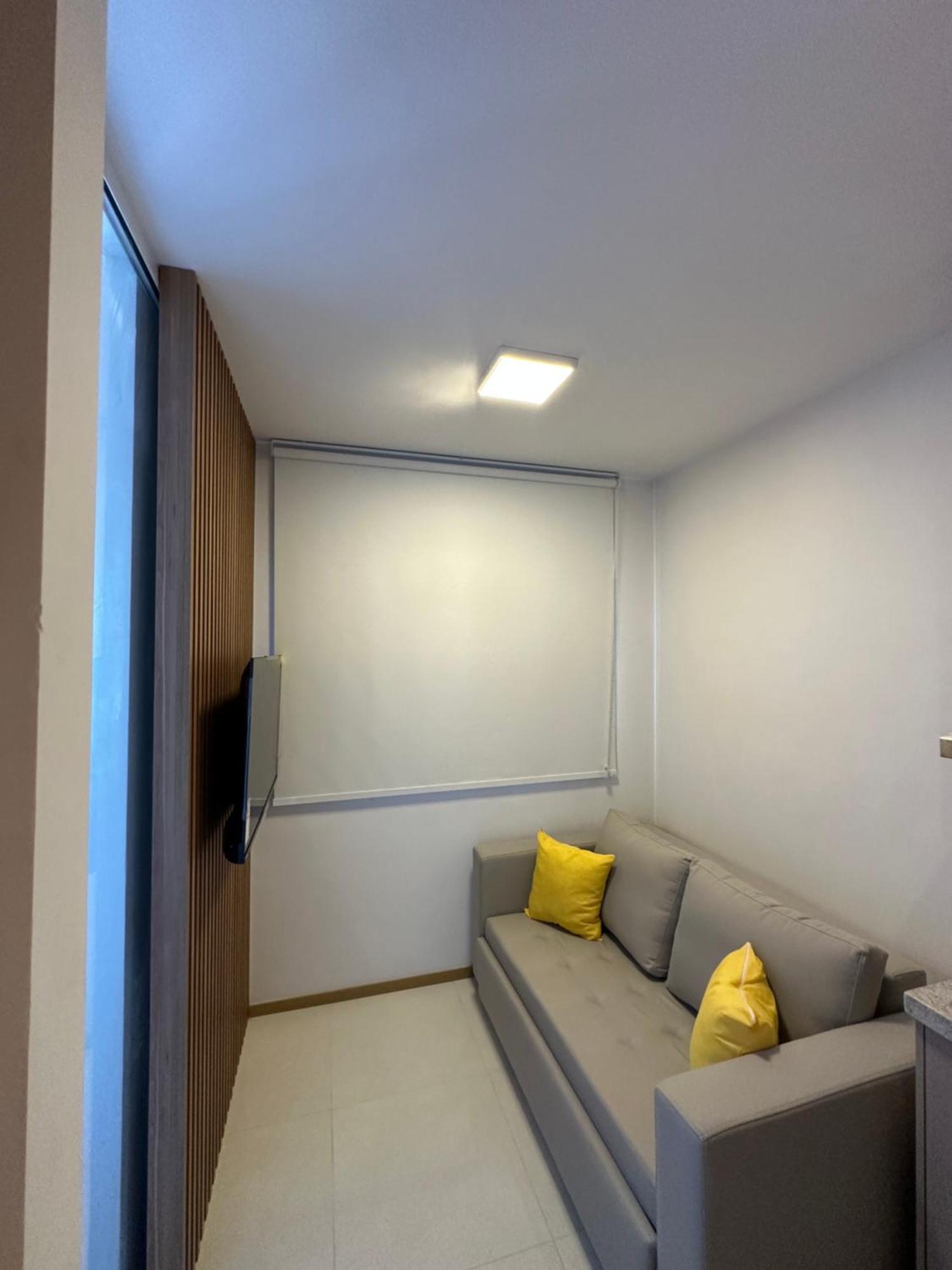 Apartment 1/4