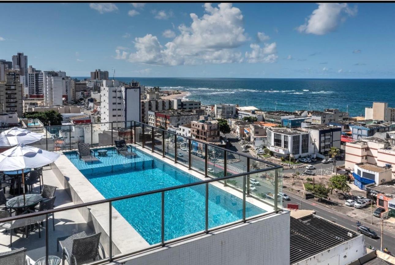 1/4 Salvador
